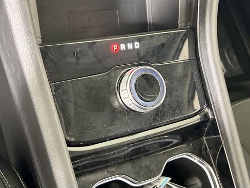 Used 2023 Jeep Grand Cherokee Laredo w/ Luxury Tech Group I AWD/4WD image 16