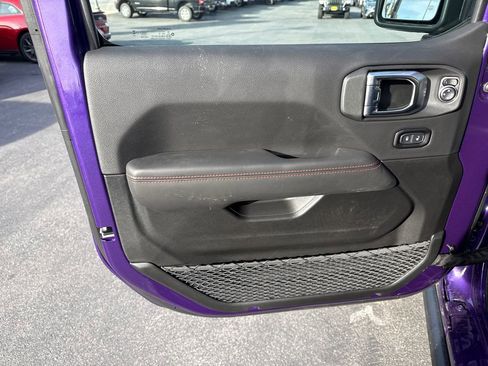 New 2026 Jeep Wrangler Unlimited Rubicon AWD/4WD image 8