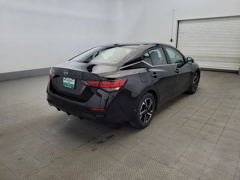 Used 2025 Nissan Sentra SV image 9