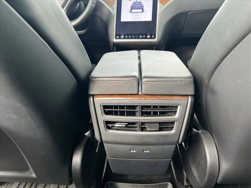 Used 2020 Tesla Model X Long Range image 15