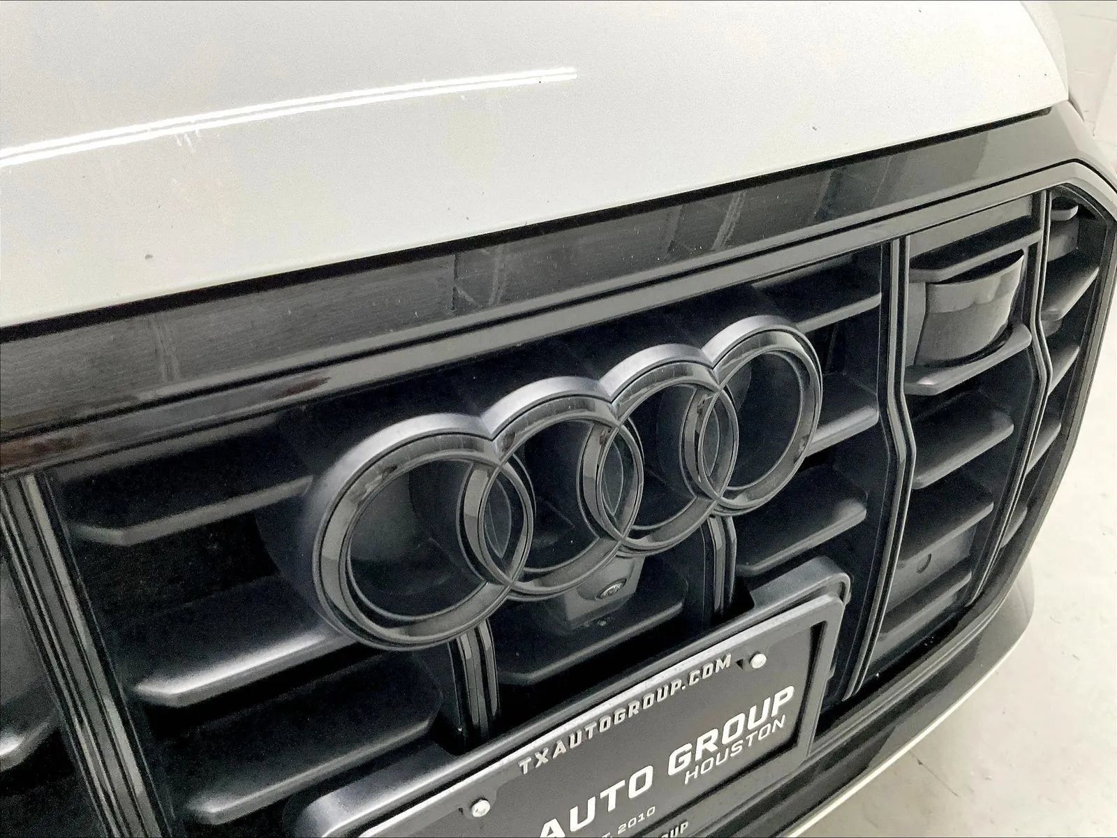 Used 2023 Audi SQ8 Premium Plus AWD/4WD image 27