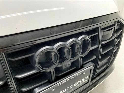 Used 2023 Audi SQ8 Premium Plus AWD/4WD image 27