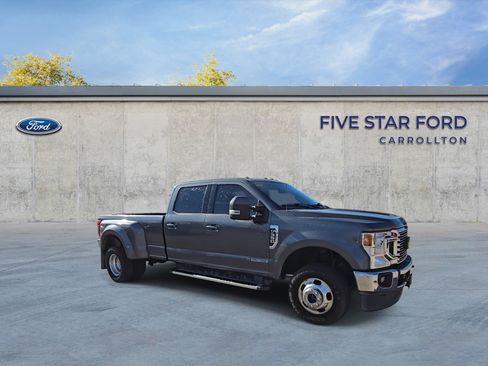 Used 2022 Ford F350 Lariat w/ Lariat Ultimate Package image 2