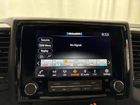 Used 2024 Nissan Frontier PRO-4X w/ Pro Convenience Package image 18