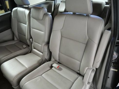 Used 2014 Honda Odyssey EX-L image 13