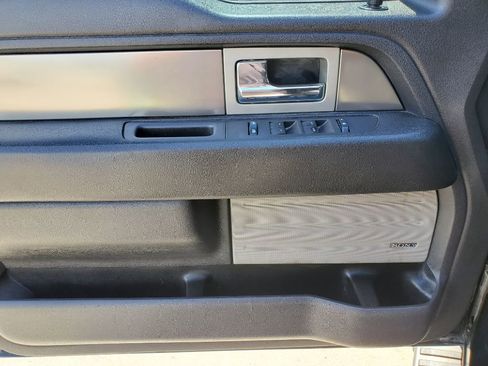 Used 2014 Ford F150 FX4 w/ Equipment Group 402A Luxury AWD/4WD image 14