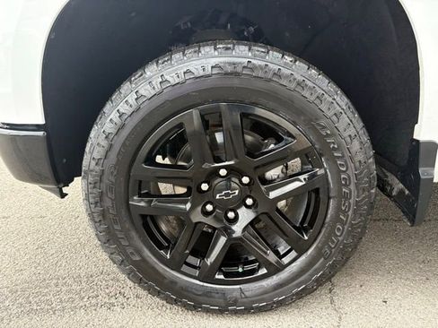 Used 2024 Chevrolet Silverado 1500 Custom Trail Boss image 6