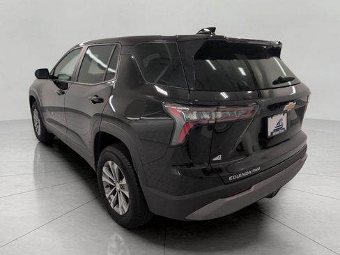 Used 2025 Chevrolet Equinox LT AWD/4WD image 21