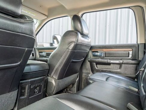 Used 2018 RAM 2500 Laramie w/ Sport Appearance Group image 37