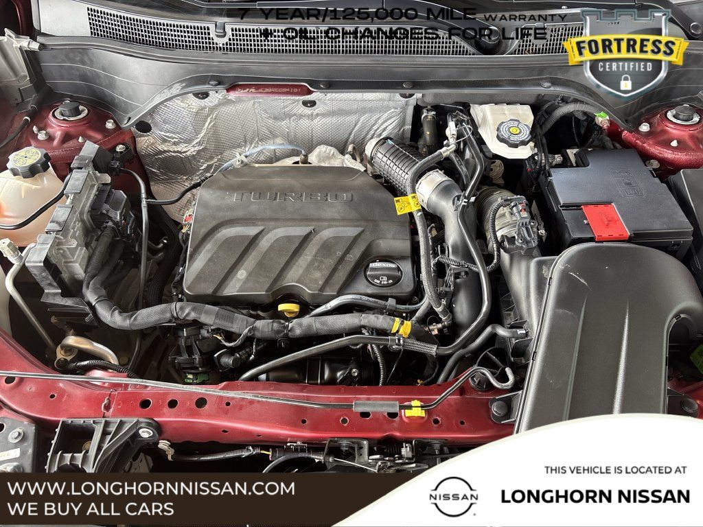 Used 2024 Chevrolet Trax RS w/ Sunroof Package FWD image 26