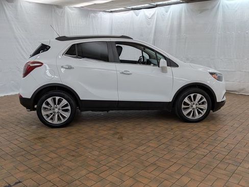 Used 2020 Buick Encore Preferred image 8