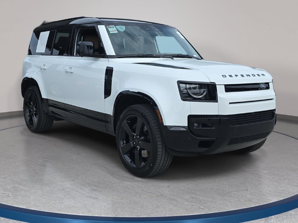 New 2026 Land Rover Defender 110 X-Dynamic SE AWD/4WD image 3