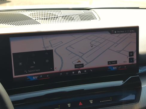 Certified 2024 BMW i5 M60 w/ Premium Package image 24