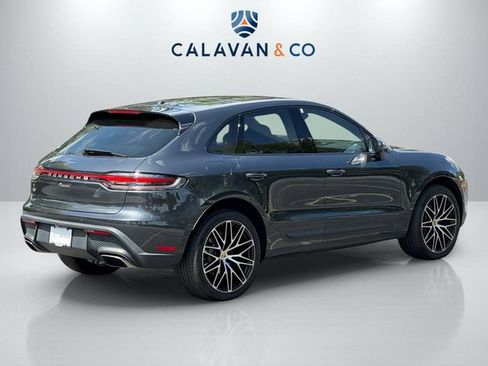 Used 2023 Porsche Macan AWD/4WD image 7