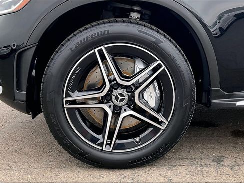Used 2022 Mercedes-Benz GLC 300 image 9