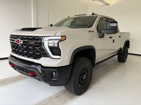 New 2026 Chevrolet Silverado 2500 ZR2 AWD/4WD image 20