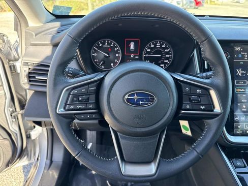 Used 2023 Subaru Outback Premium image 37