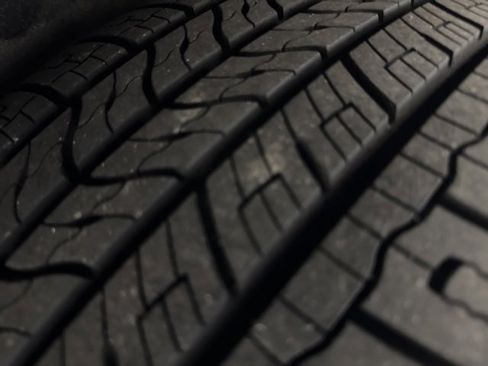 Used 2023 Dodge Durango GT image 40