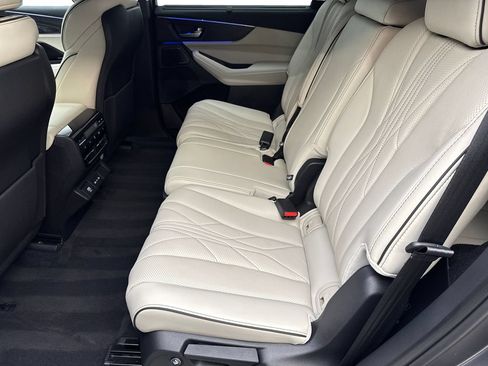 Used 2025 Acura MDX Type S AWD/4WD image 34