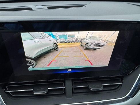 New 2026 Chevrolet Trax LT w/ Driver Confidence Package image 35