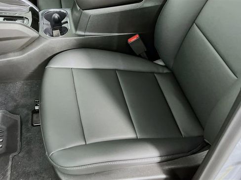 New 2026 GMC Canyon Elevation w/ Convenience Package image 16