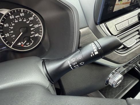 New 2025 Nissan Altima 2.5 SL image 28