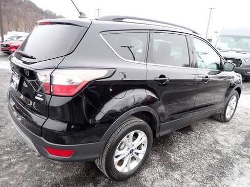 Used 2018 Ford Escape SE w/ Ford Safe & Smart Package image 9