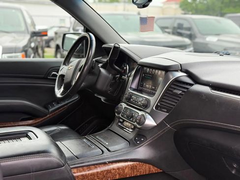 Used 2016 Chevrolet Suburban LTZ AWD/4WD image 21