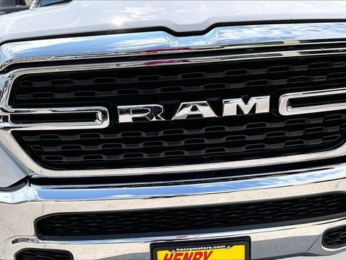 Used 2023 RAM 1500 Big Horn AWD/4WD image 34