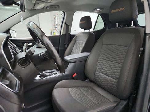 Used 2020 Chevrolet Equinox LT AWD/4WD image 14
