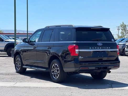 Used 2023 Ford Expedition XLT AWD/4WD image 6