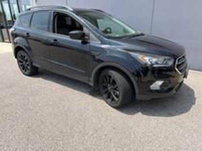 Used 2018 Ford Escape SE w/ SE Sport Appearance Package