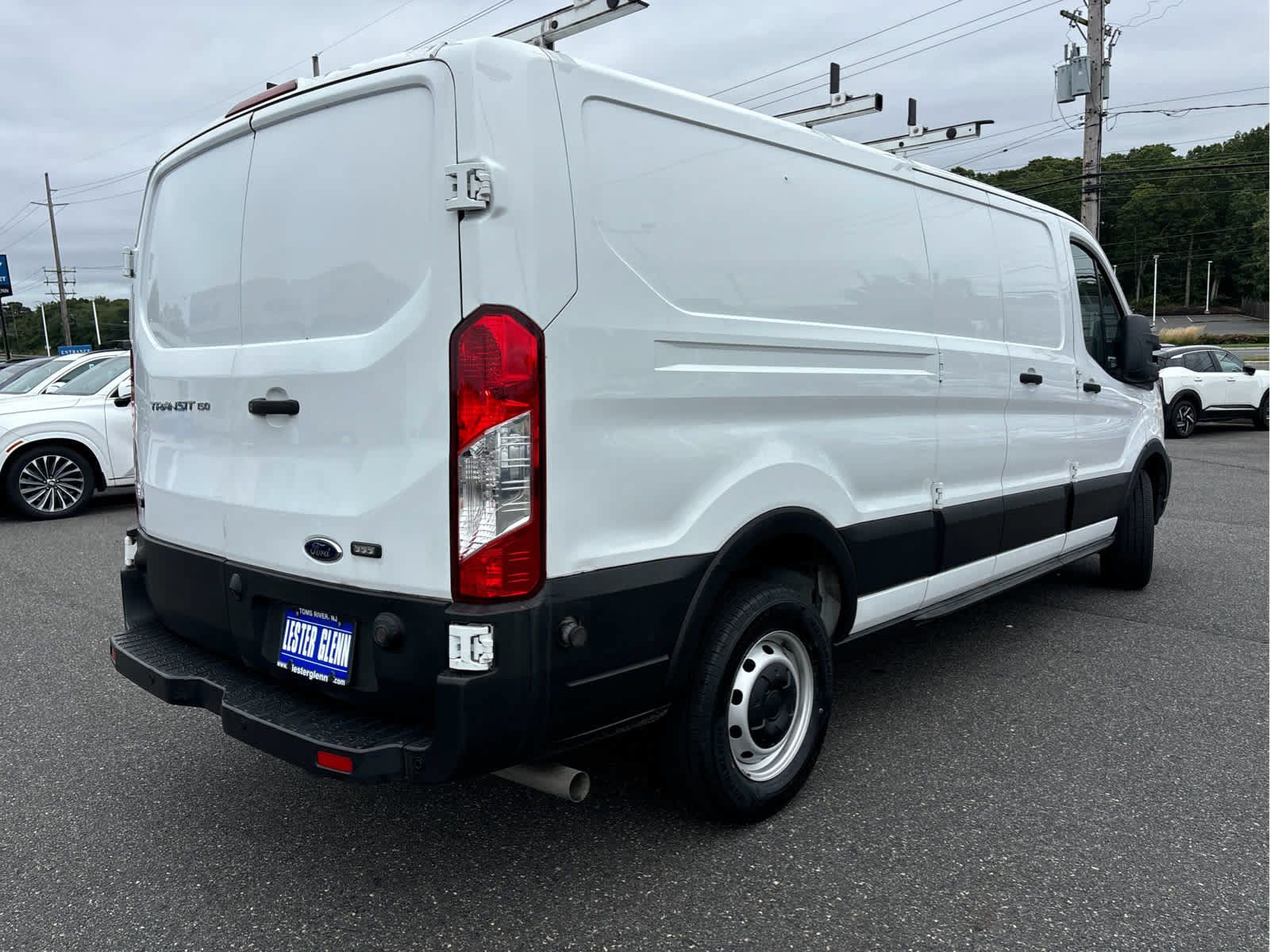 Used 2020 Ford Transit 150 Low Roof RWD image 26