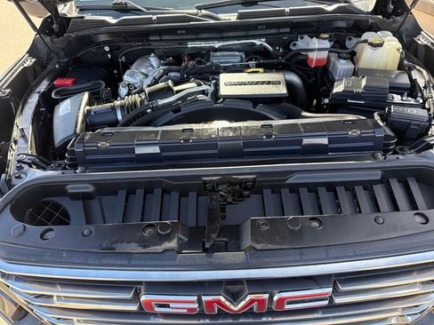 Used 2021 GMC Sierra 3500 AT4 w/ AT4 Premium Plus Package image 22