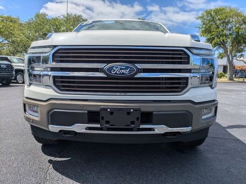 Used 2025 Ford F150 King Ranch w/ FX4 Off-Road Package image 9