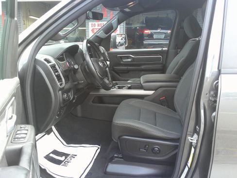Used 2022 RAM 1500 Big Horn AWD/4WD image 13