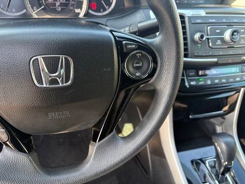 Used 2017 Honda Accord LX image 15