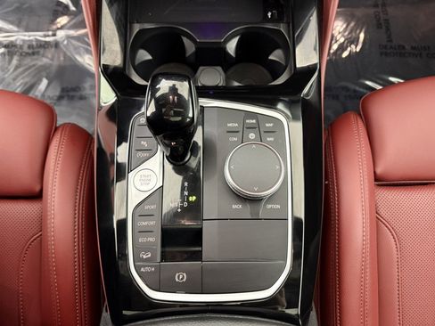 Used 2025 BMW X4 xDrive30i image 23