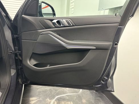Used 2019 BMW X5 xDrive40i w/ Convenience Package image 10