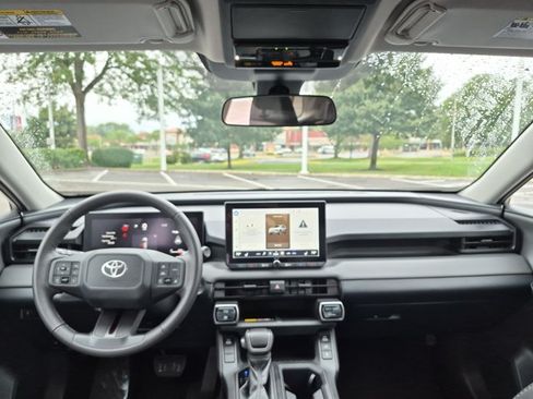 Certified 2026 Toyota RAV4 XLE Premium AWD/4WD image 17