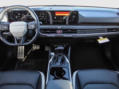 New 2025 Kia K4 GT-Line Turbo image 5