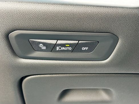 New 2026 BMW X5 xDrive50e image 37