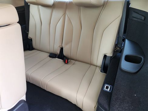 New 2026 Acura MDX SH-AWD image 33