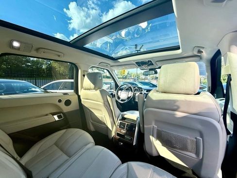 Used 2014 Land Rover Range Rover Sport HSE image 28