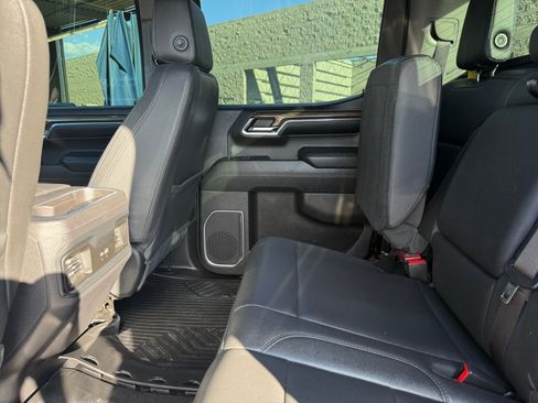 Used 2023 Chevrolet Silverado 1500 LT Trail Boss w/ LT Trail Boss Premium Package AWD/4WD image 26