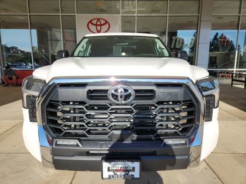 Used 2023 Toyota Tundra SR5 image 3