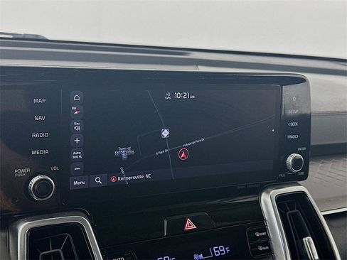 Used 2022 Kia Sorento SX image 19