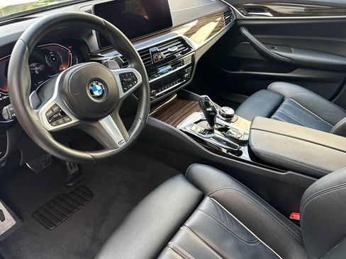 Used 2023 BMW 540i xDrive w/ Executive Package AWD/4WD image 9