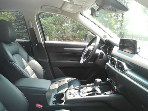 Used 2024 MAZDA CX-5 AWD 2.5 S w/ Select Package image 16