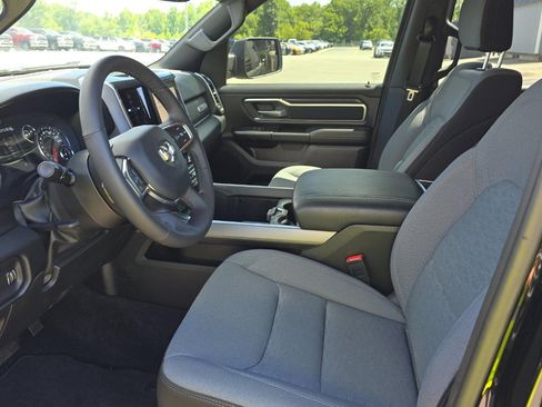 Used 2025 RAM 1500 Lone Star AWD/4WD image 7
